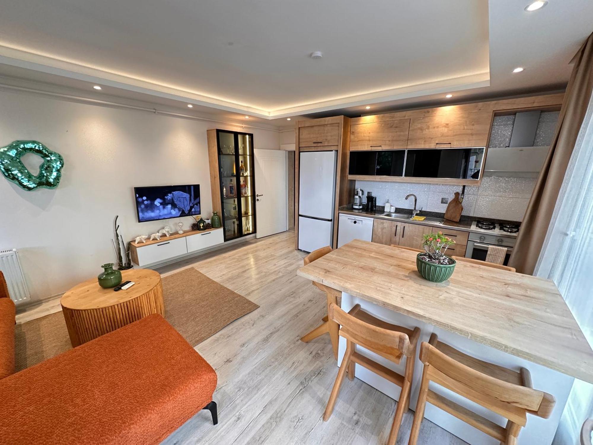 Sehrin Kalbinde Benzersiz Ev Appartement Mersin  Buitenkant foto